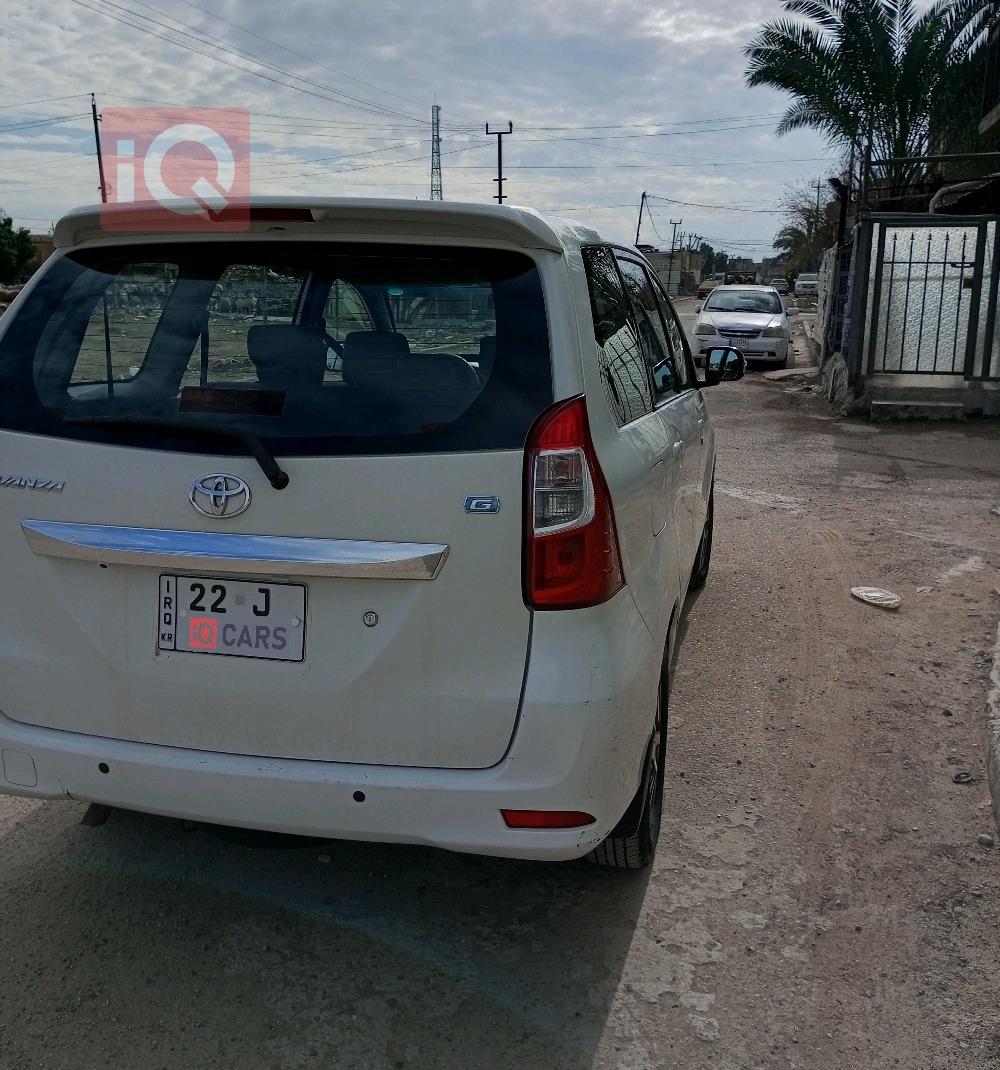 تويوتا افانزا